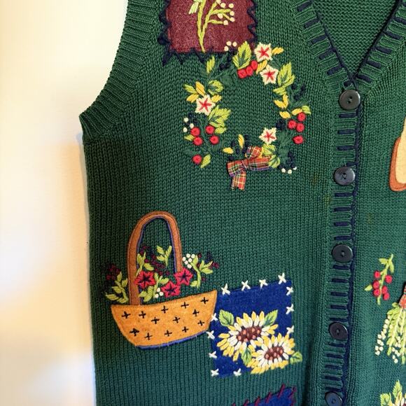 Capacity Vest Womens V-Neck Garden-Core Embroidery Buttons Cottage Core Small - Picture 3 of 11